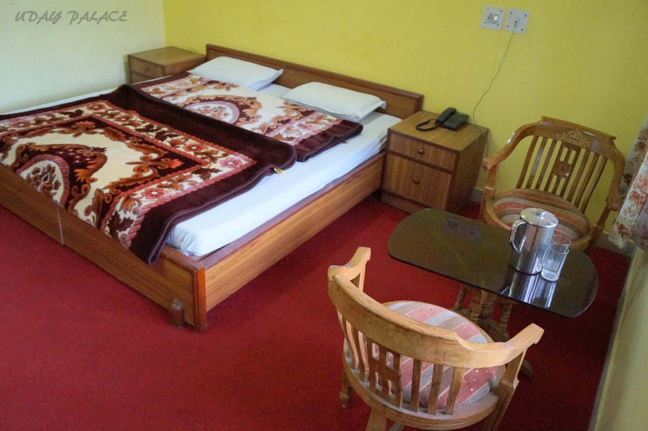 Hotel Uday Palace Pipalkoti 外观 照片