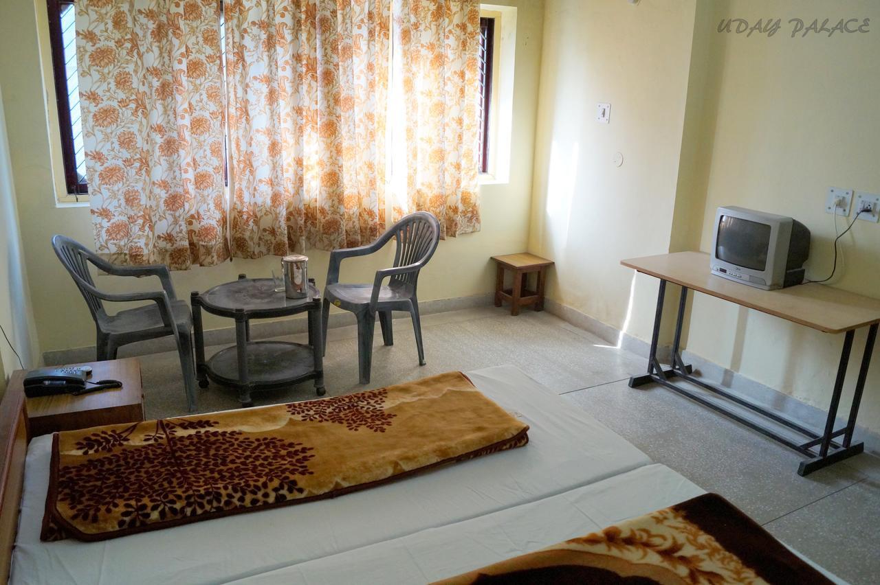 Hotel Uday Palace Pipalkoti 外观 照片