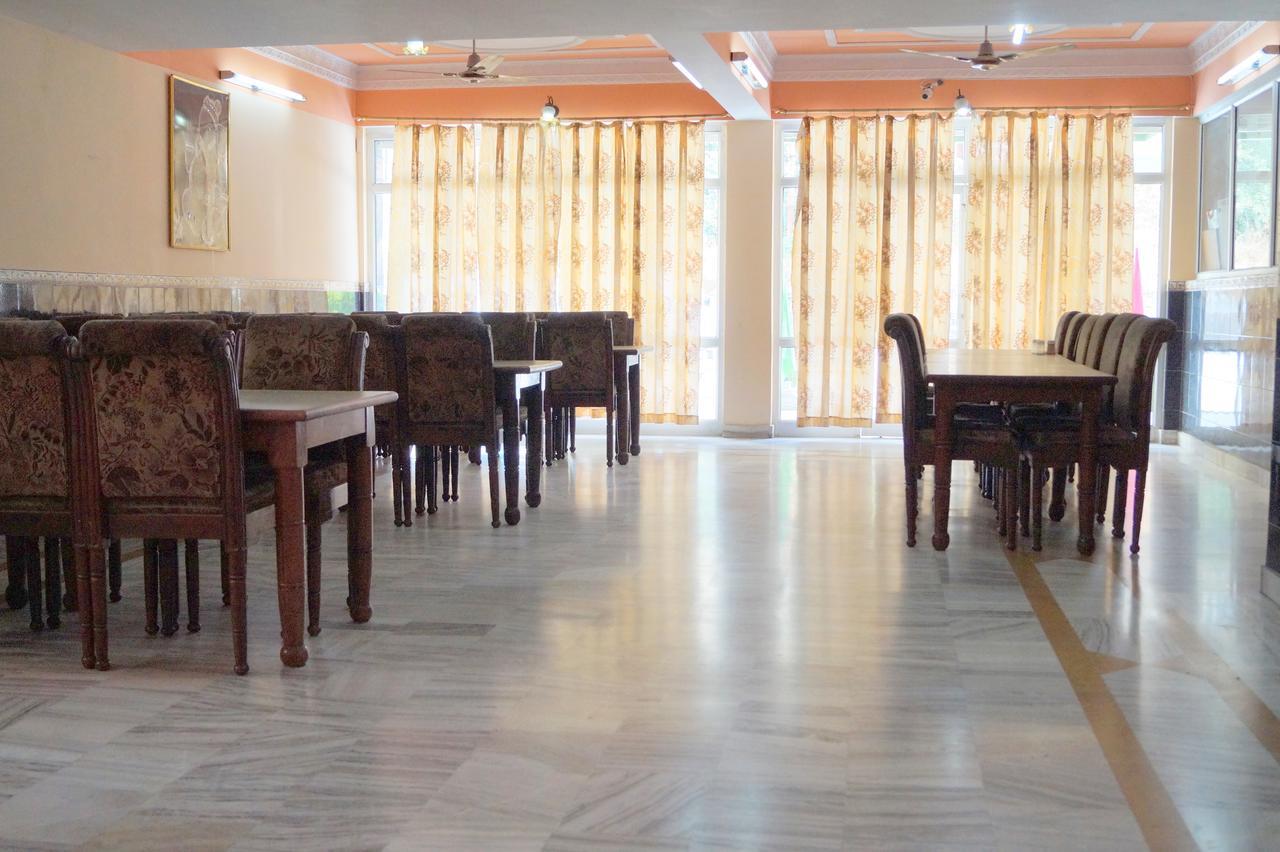 Hotel Uday Palace Pipalkoti 外观 照片