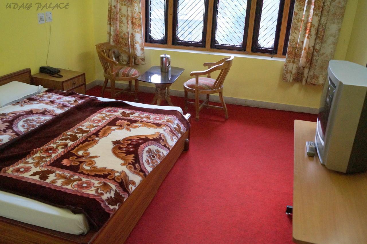 Hotel Uday Palace Pipalkoti 外观 照片