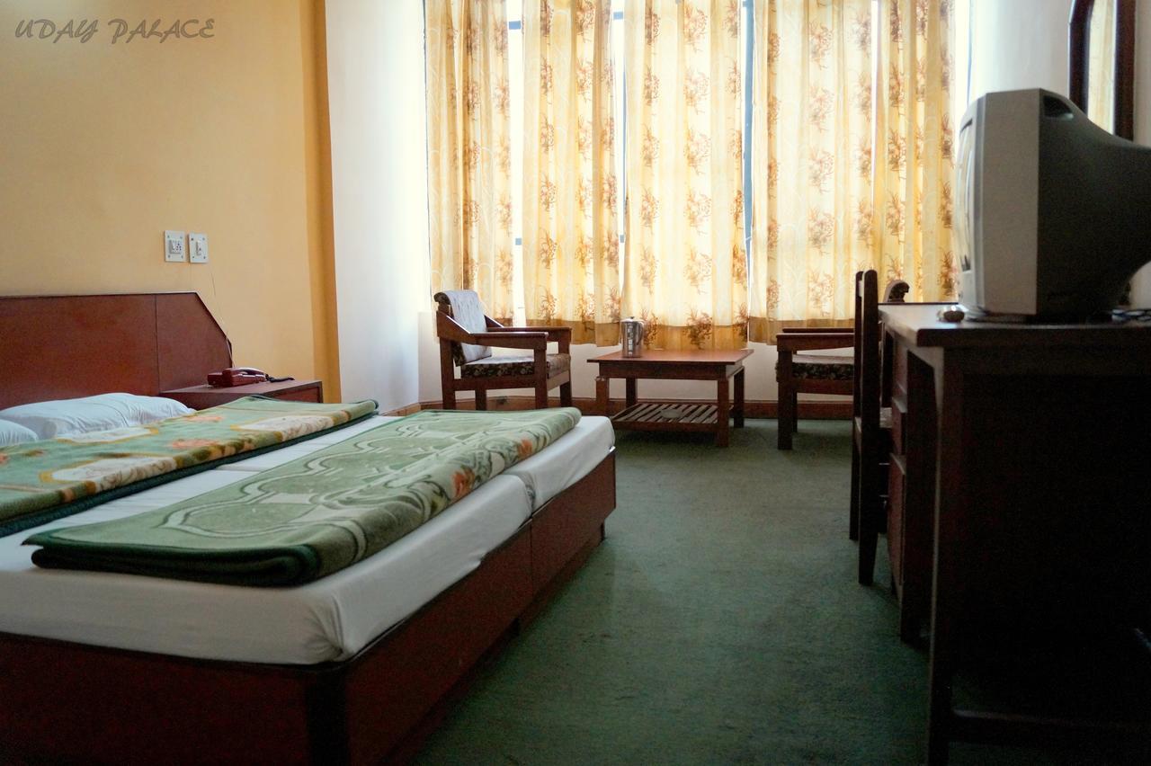Hotel Uday Palace Pipalkoti 外观 照片