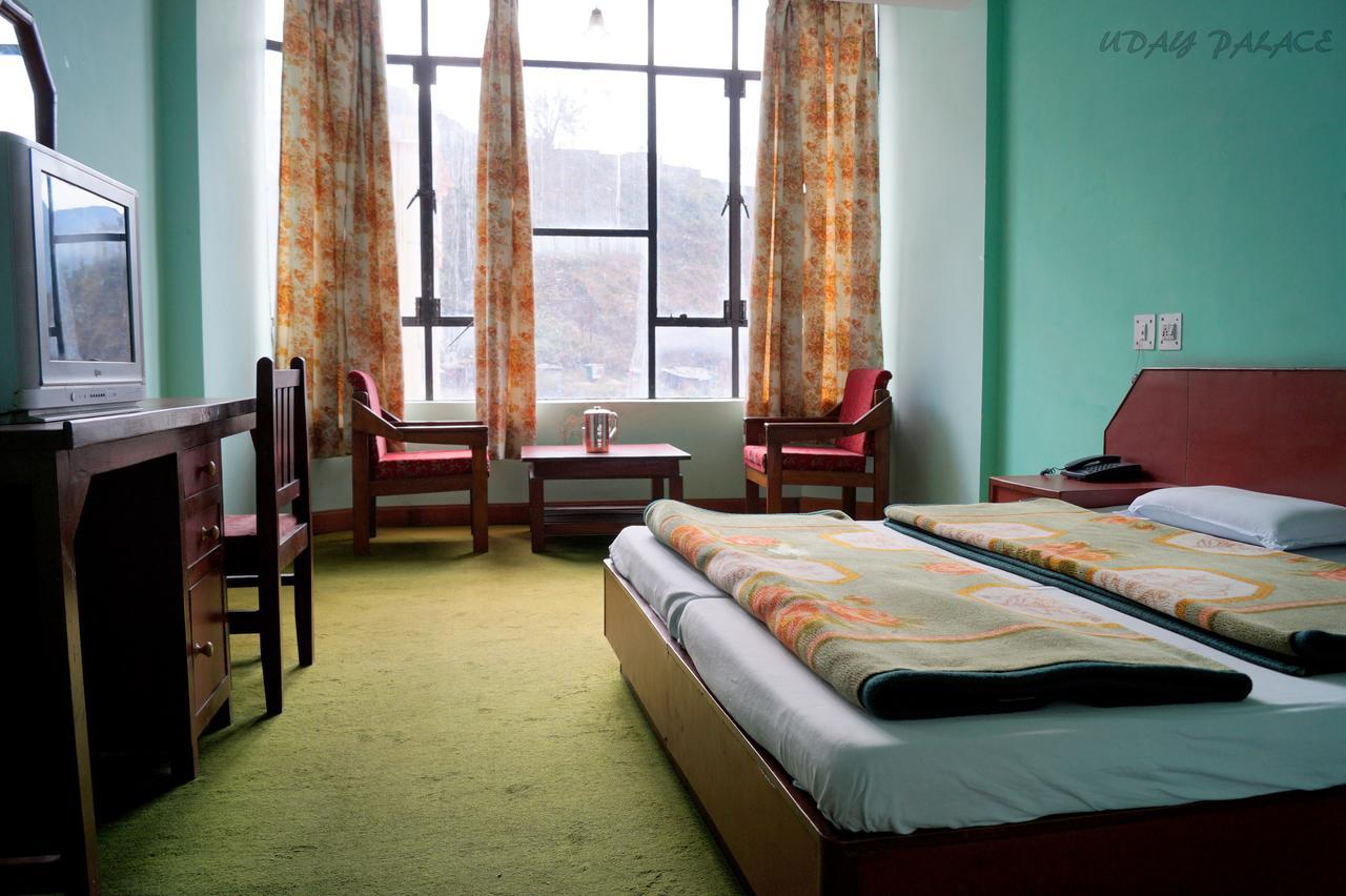 Hotel Uday Palace Pipalkoti 外观 照片