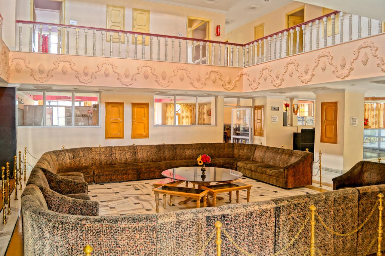 Hotel Uday Palace Pipalkoti 外观 照片